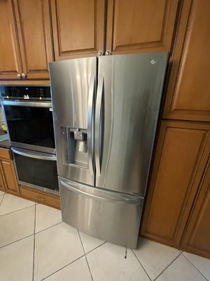 Ice maker from Leo Technician’s appliance portfolio